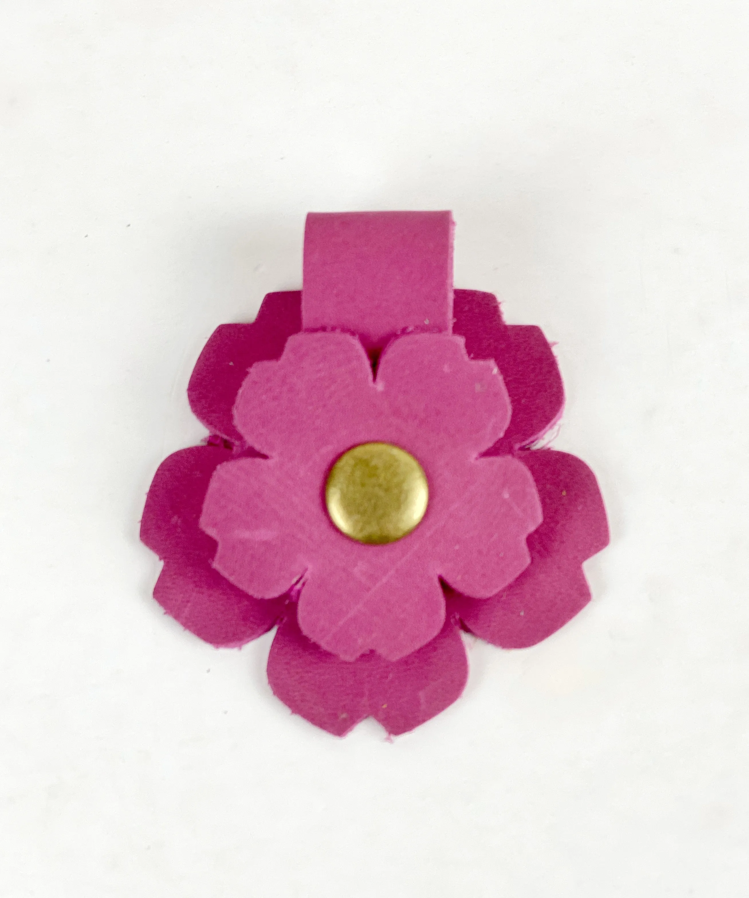 Scalloped Edge Snap on Leather Flower Bag Purse Charm